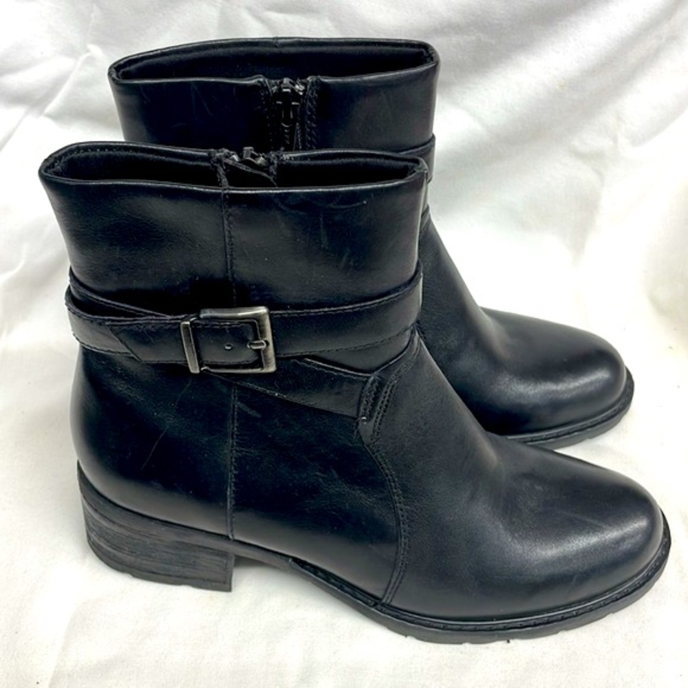 NEW!!! Relativity leather zip side boots ladies sz 7m 6/21/4